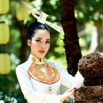 Người đẹp Đỗ Ngọc Hà nền nã với áo dài quảng bá du lịch Quảng Ngãi