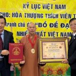 Người vẽ 1.000 bức tranh Bồ Đề Đạt Ma lập kỷ lục Việt Nam