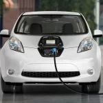 Giảm thuế tiêu thụ đặc biệt cho xe chạy bằng xăng kết hợp năng lượng điện