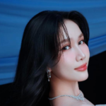 Á hậu Phương Anh đón tuổi 27