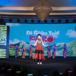 Adam Phạm – Dấu ấn tuổi 18 với Fashion Show đầu tiên mang tên “Bước Chân Cổ Tích”