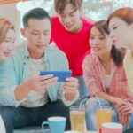 Câu Chuyện Cuộc Sống: Giữ liên lạc – nghệ thuật nuôi dưỡng các mối quan hệ