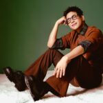 Quân A.P tặng quà Noel sớm cho fan, kể chuyện tình yêu ngọt ngào trong Lửa Gần Rơm