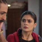 Phim Ấn Độ Chạm Vào Hạnh Phúc: Chuyện tình đầy ngang trái của cặp đôi “đũa lệch”