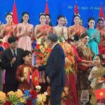 Bùi Khâu Minh Triết- Nam vương Nhí Thế giới duy nhất vinh dự tham gia chương trình đón tiếp Lãnh đạo cấp cao Lào tại Việt Nam