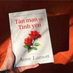 ‘Tản mạn về tình yêu’ – Tình yêu tạo nên tâm hồn ta và là điều tâm hồn ta hướng tới