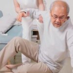 Lời Cảnh Báo: Nhiều nguy cơ do loãng xương sau tuổi 50